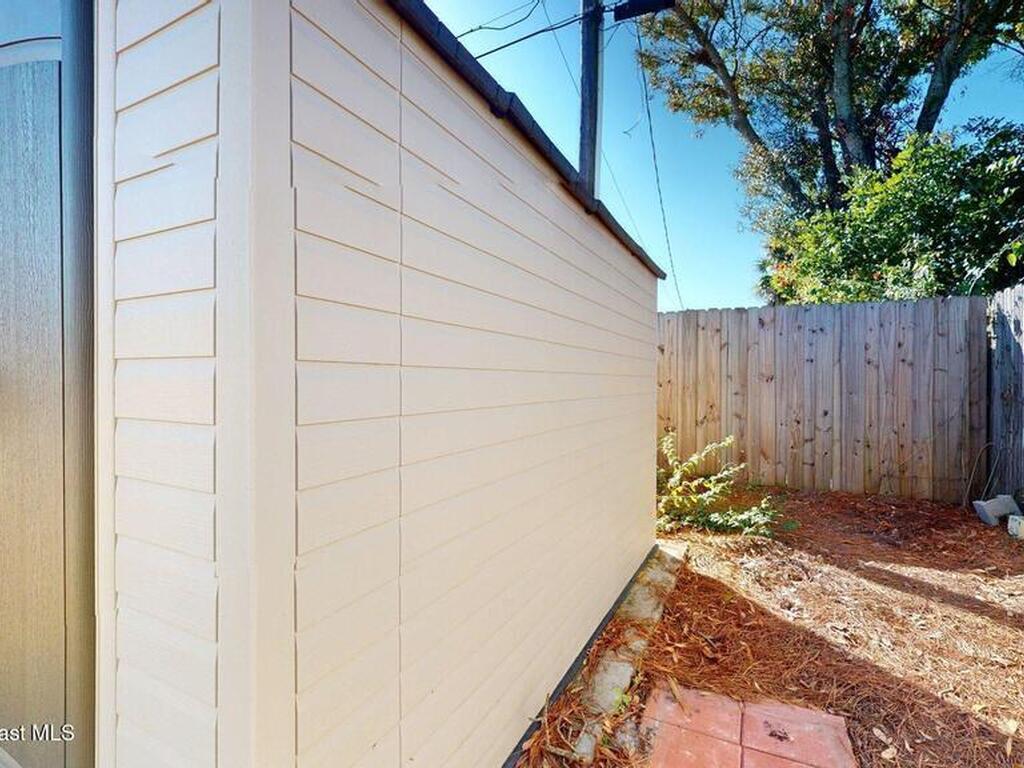 453 Bamboo Lane, Melbourne, FL 32935