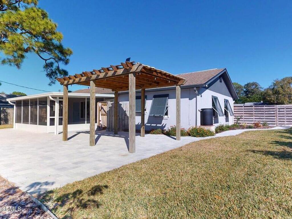 453 Bamboo Lane, Melbourne, FL 32935