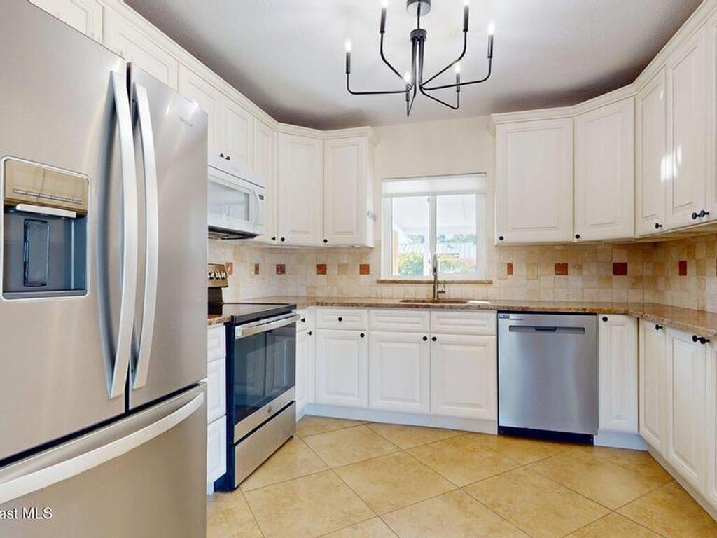 453 Bamboo Lane, Melbourne, FL 32935