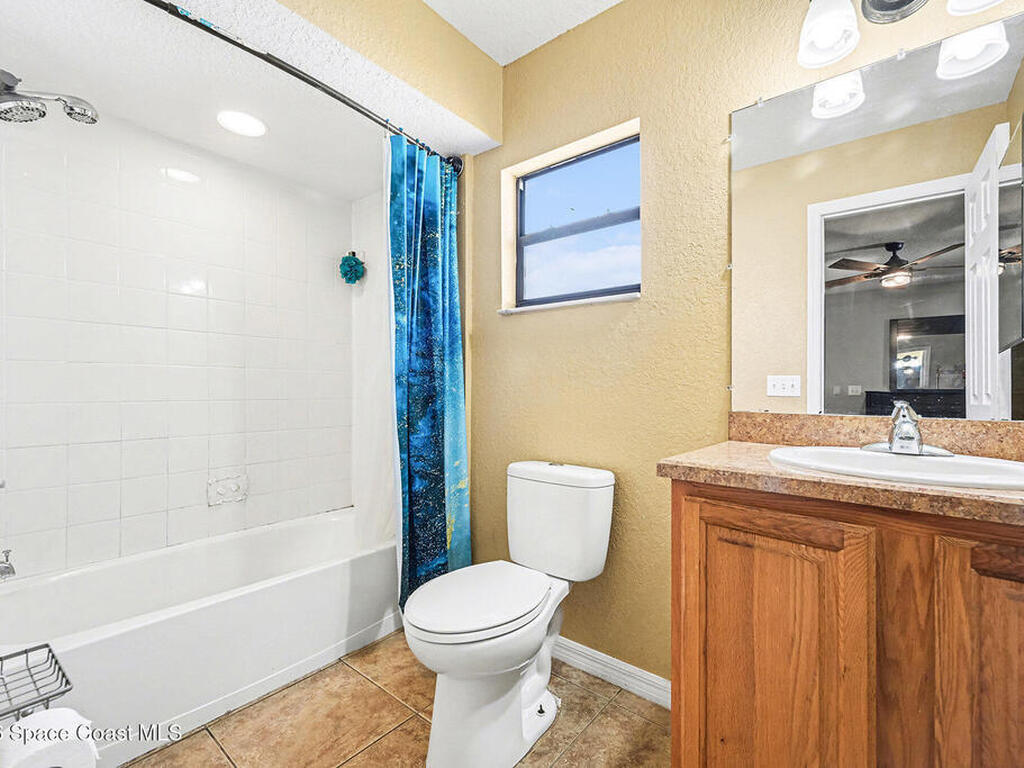 1584 Gardner Dr Drive, Melbourne, FL 32935