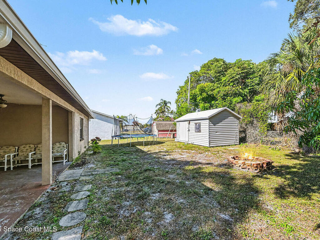 1584 Gardner Dr Drive, Melbourne, FL 32935