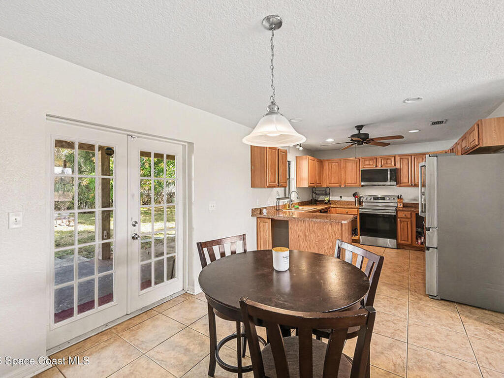 1584 Gardner Dr Drive, Melbourne, FL 32935