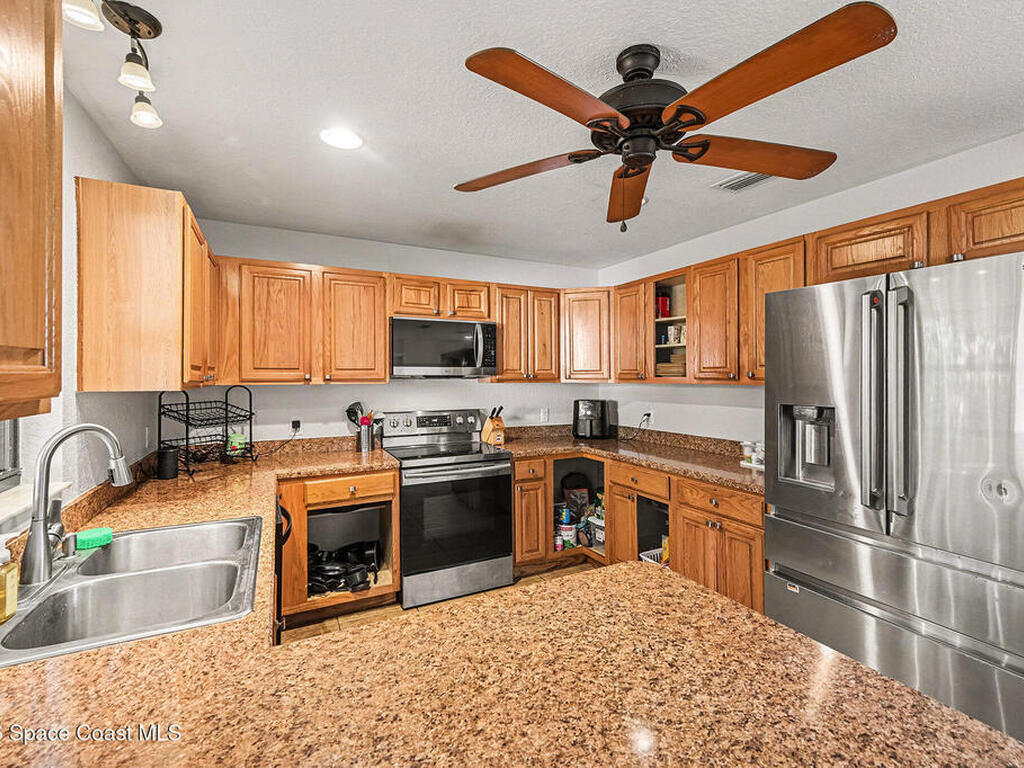 1584 Gardner Dr Drive, Melbourne, FL 32935