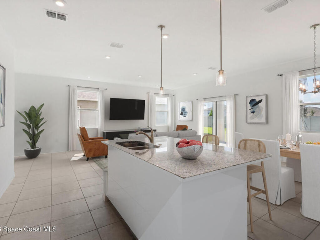 927 Castleford Avenue, Palm Bay, FL 32905