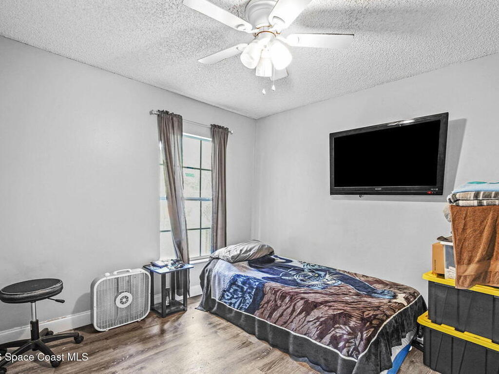 1212 Ashboro Circle, Palm Bay, FL 32909