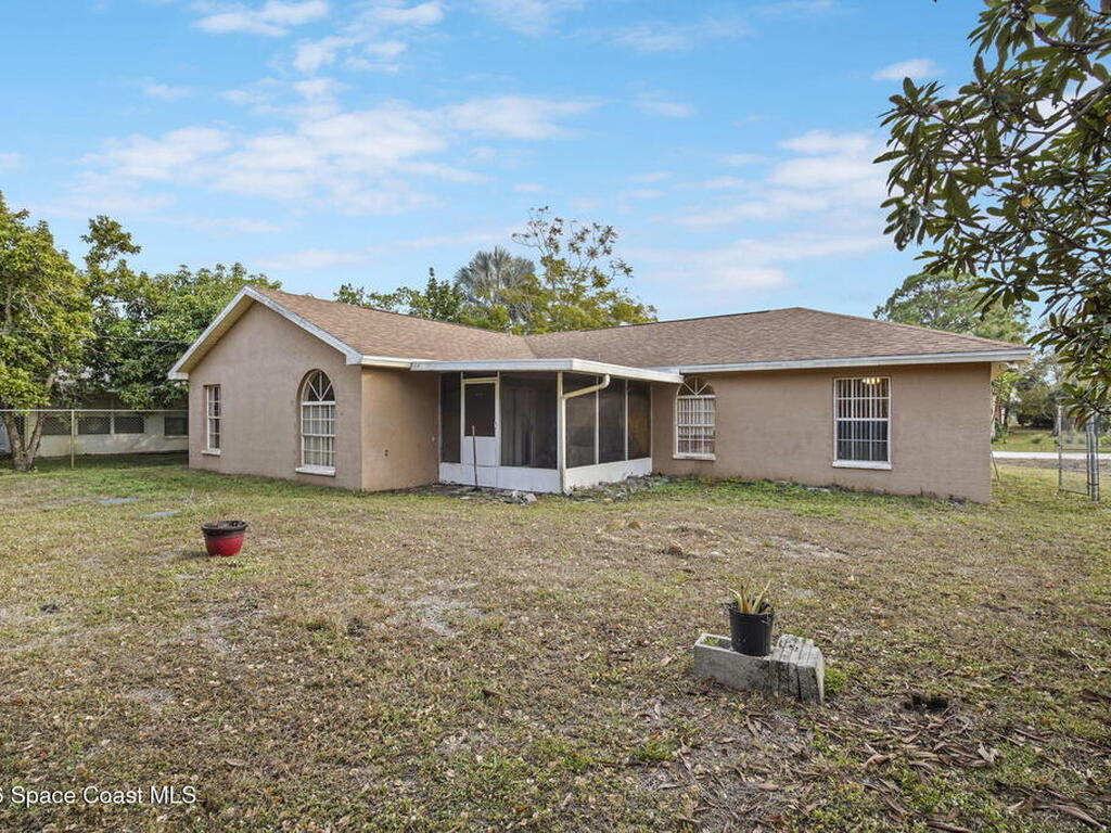1212 Ashboro Circle, Palm Bay, FL 32909