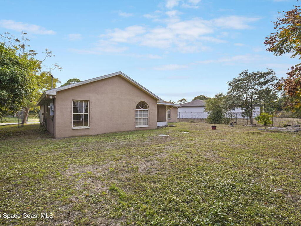 1212 Ashboro Circle, Palm Bay, FL 32909