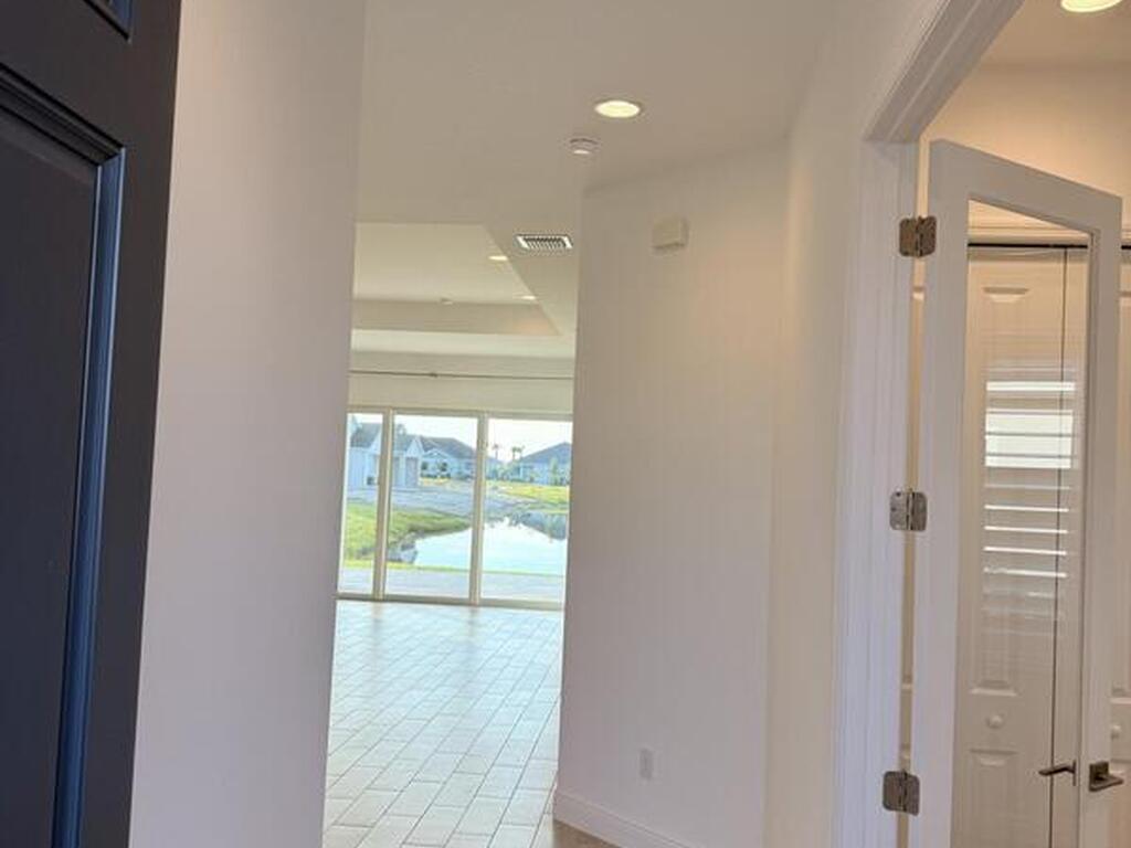 3018 Pangea Circle, Melbourne, FL 32940