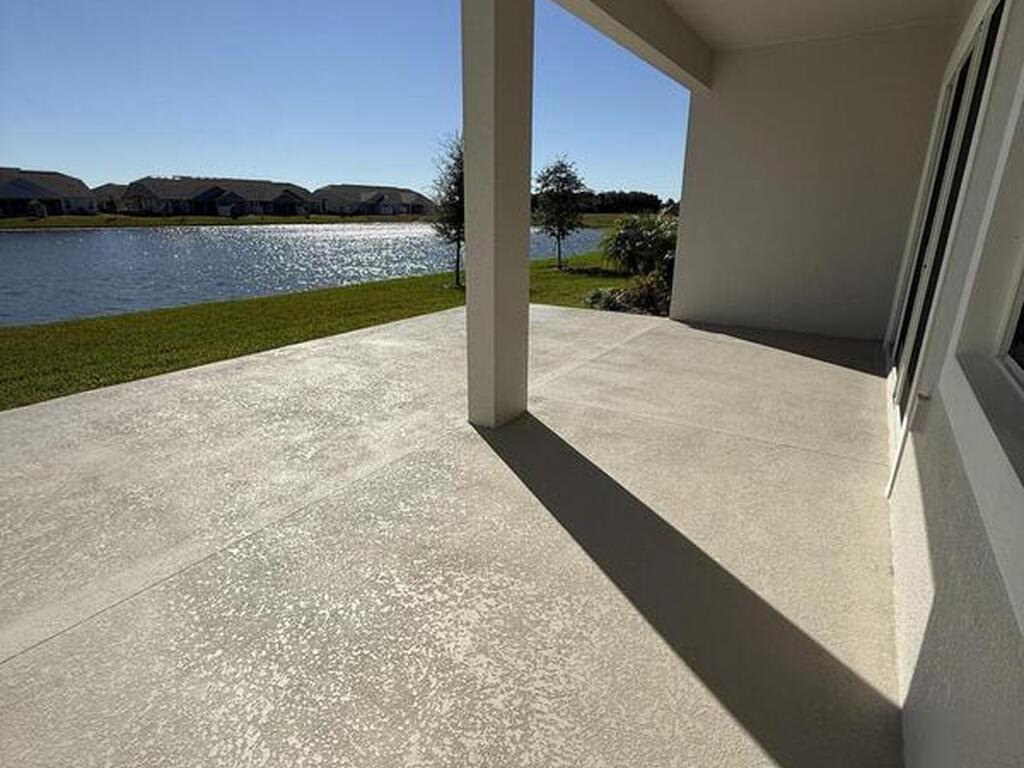 3018 Pangea Circle, Melbourne, FL 32940