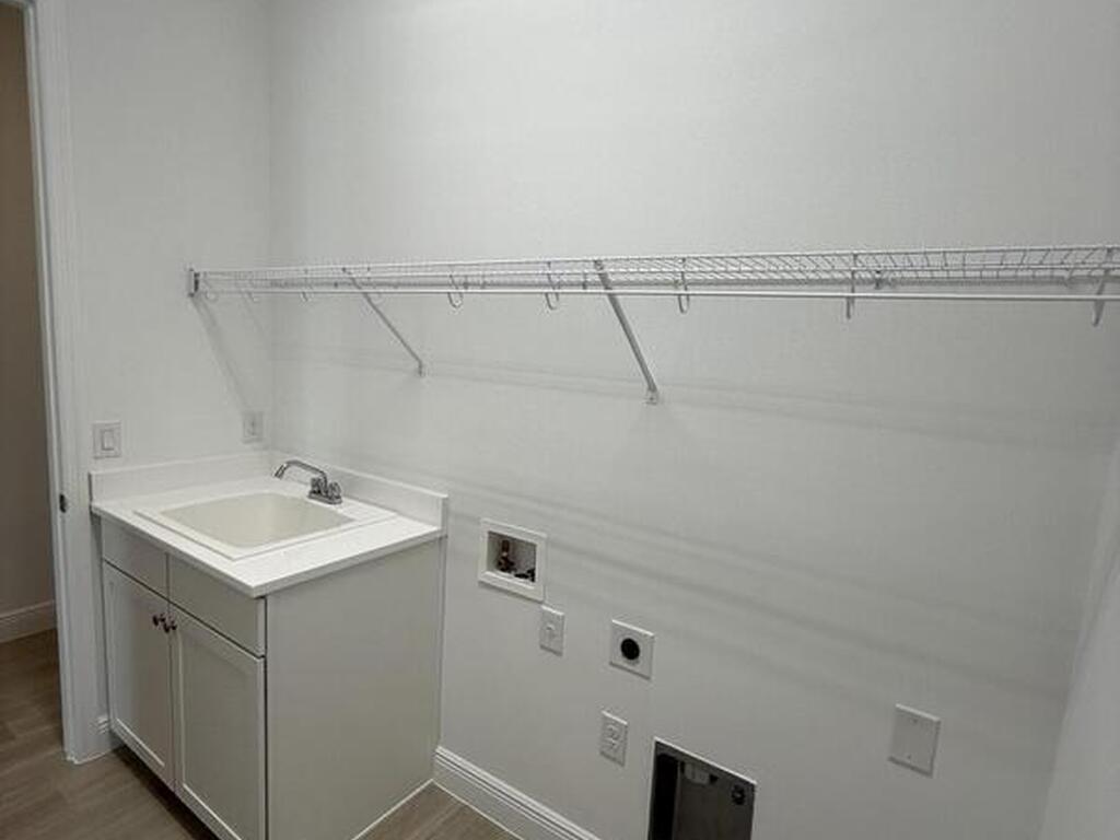 3018 Pangea Circle, Melbourne, FL 32940