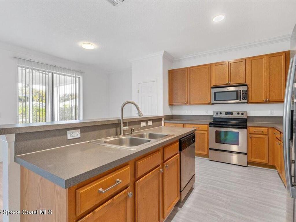 2361 SE Grand Drive, Port St. Lucie, FL 34952