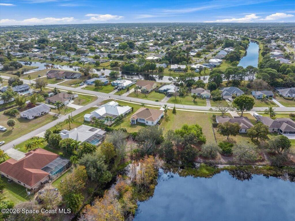 2361 SE Grand Drive, Port St. Lucie, FL 34952