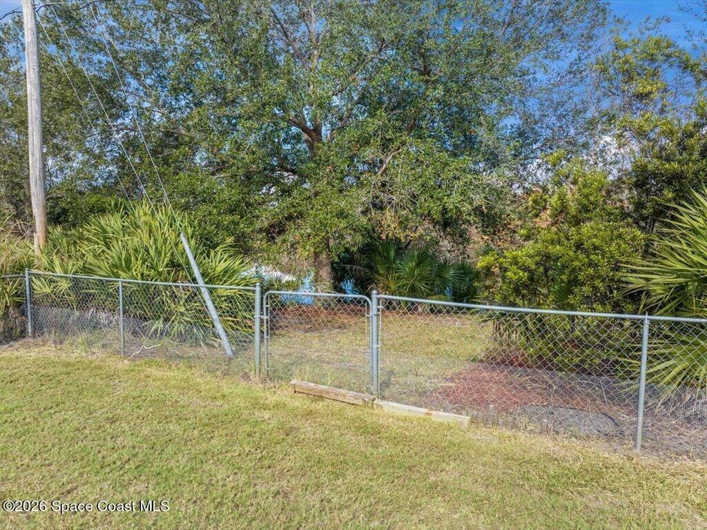 2361 SE Grand Drive, Port St. Lucie, FL 34952