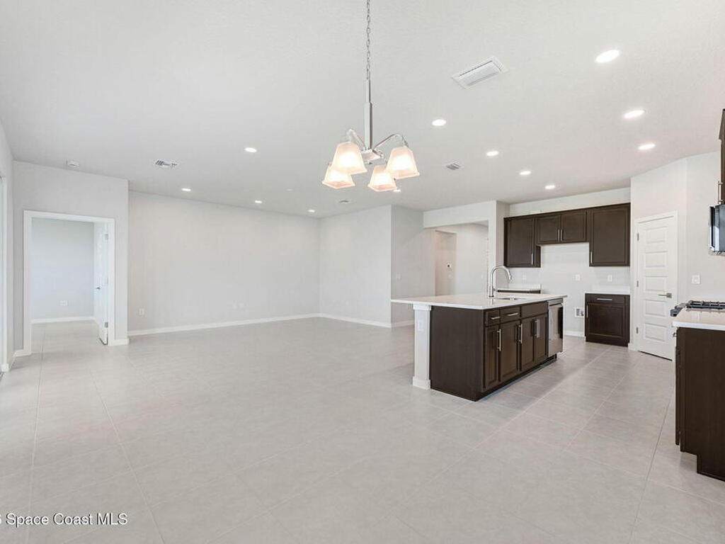 2792 Burnham Lane, Melbourne, FL 32940