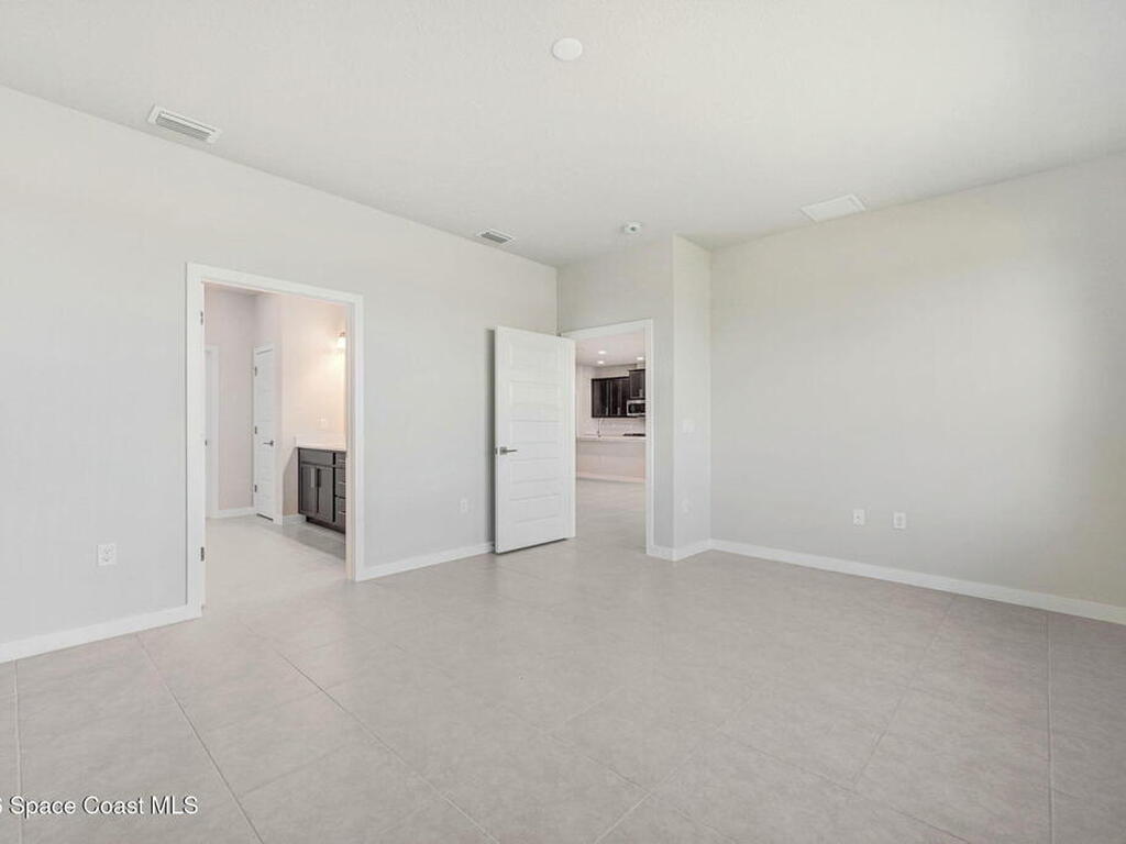 2792 Burnham Lane, Melbourne, FL 32940