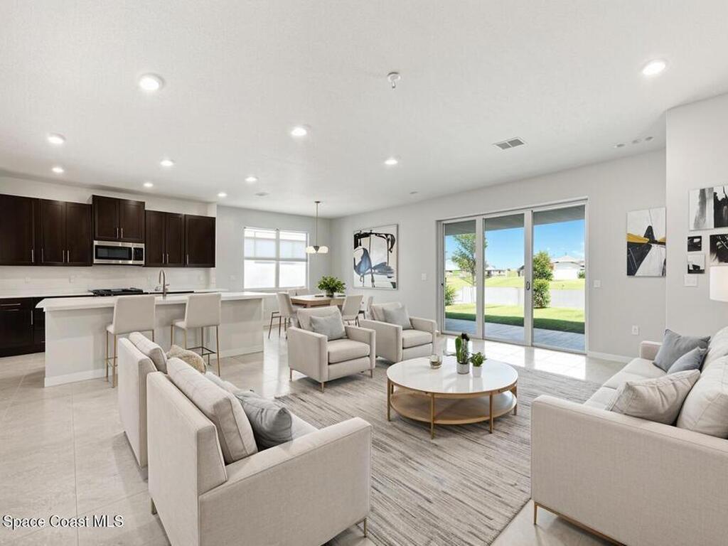 2792 Burnham Lane, Melbourne, FL 32940