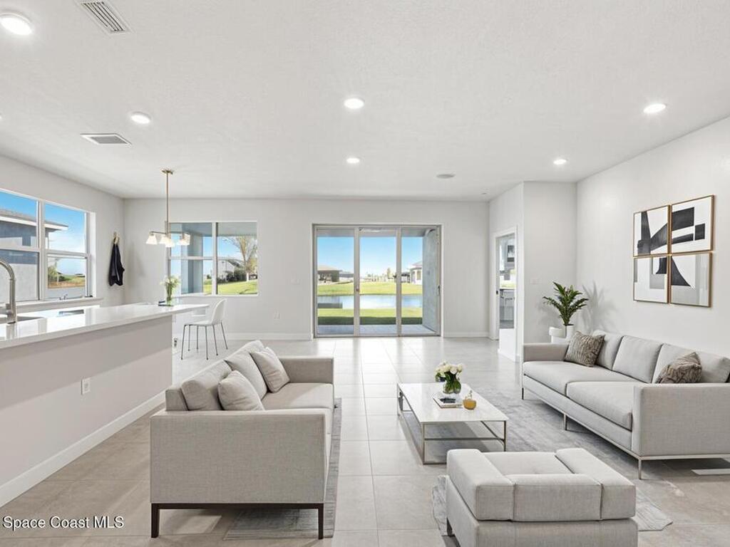 2792 Burnham Lane, Melbourne, FL 32940