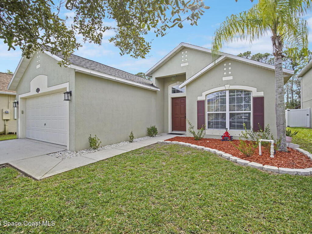 3275 Burdock Avenue, Melbourne, FL 32904