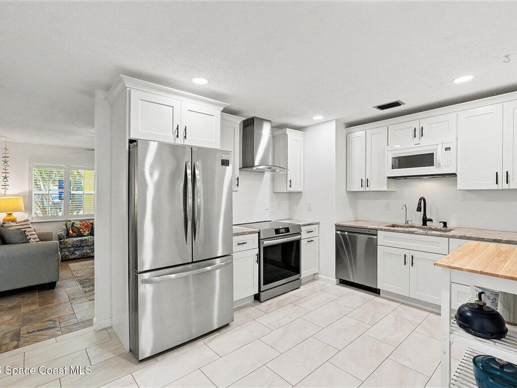 206 Harbor Drive, Cape Canaveral, FL 32920