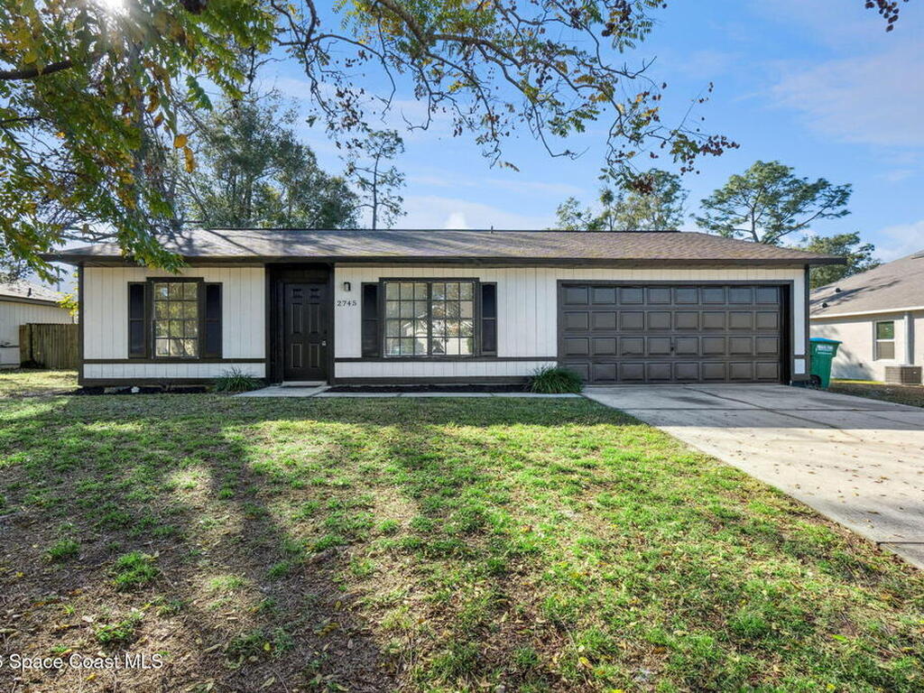 2745 Beckwith Street, Deltona, FL 32738