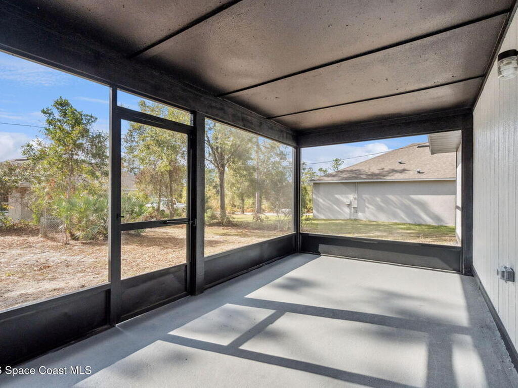 2745 Beckwith Street, Deltona, FL 32738