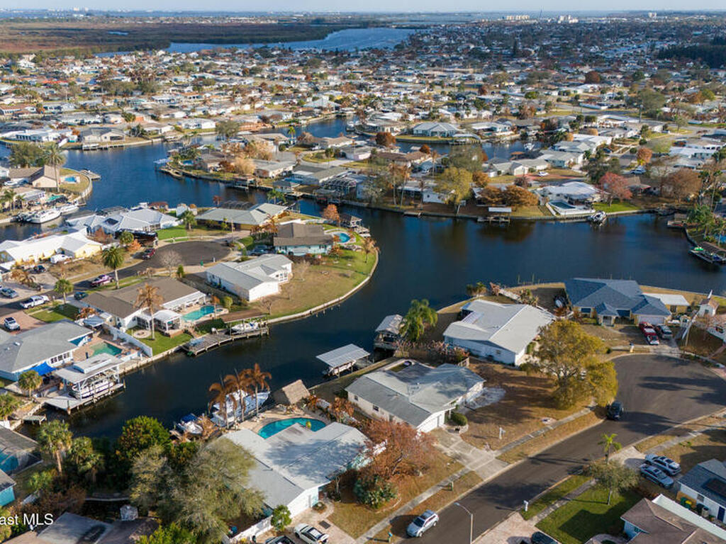 1740 Canal Court, Merritt Island, FL 32953