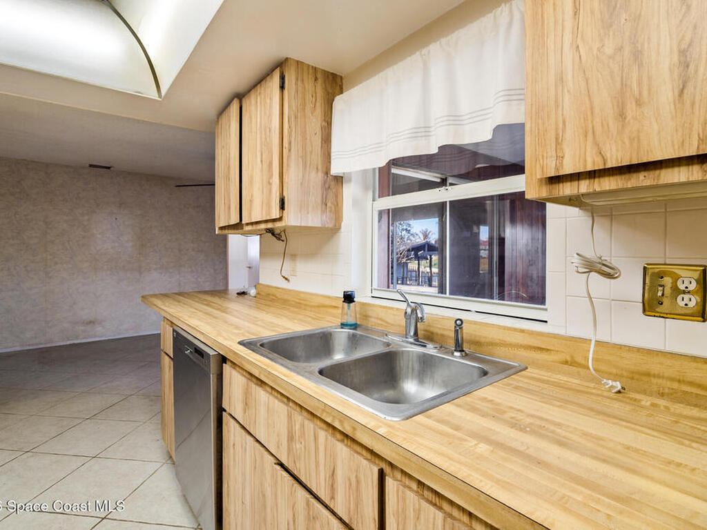 1740 Canal Court, Merritt Island, FL 32953