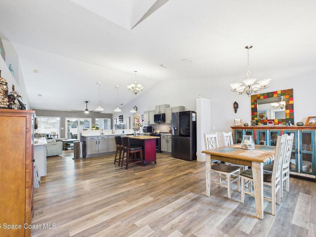 324 Brookedge Street, Palm Bay, FL 32907