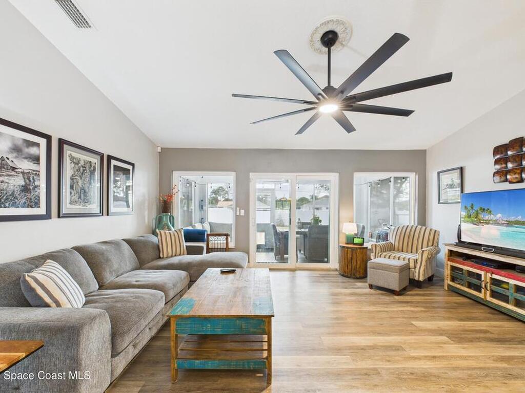 324 Brookedge Street, Palm Bay, FL 32907