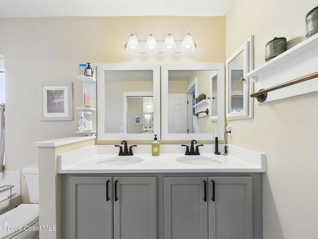 324 Brookedge Street, Palm Bay, FL 32907