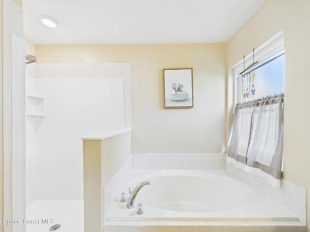 324 Brookedge Street, Palm Bay, FL 32907