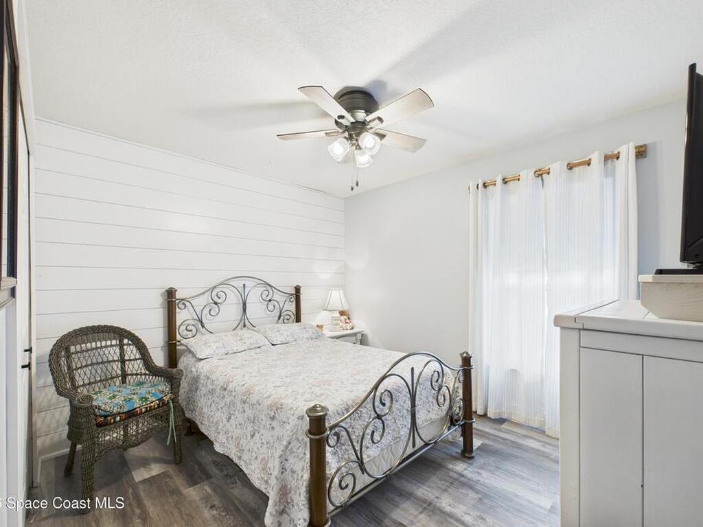 324 Brookedge Street, Palm Bay, FL 32907