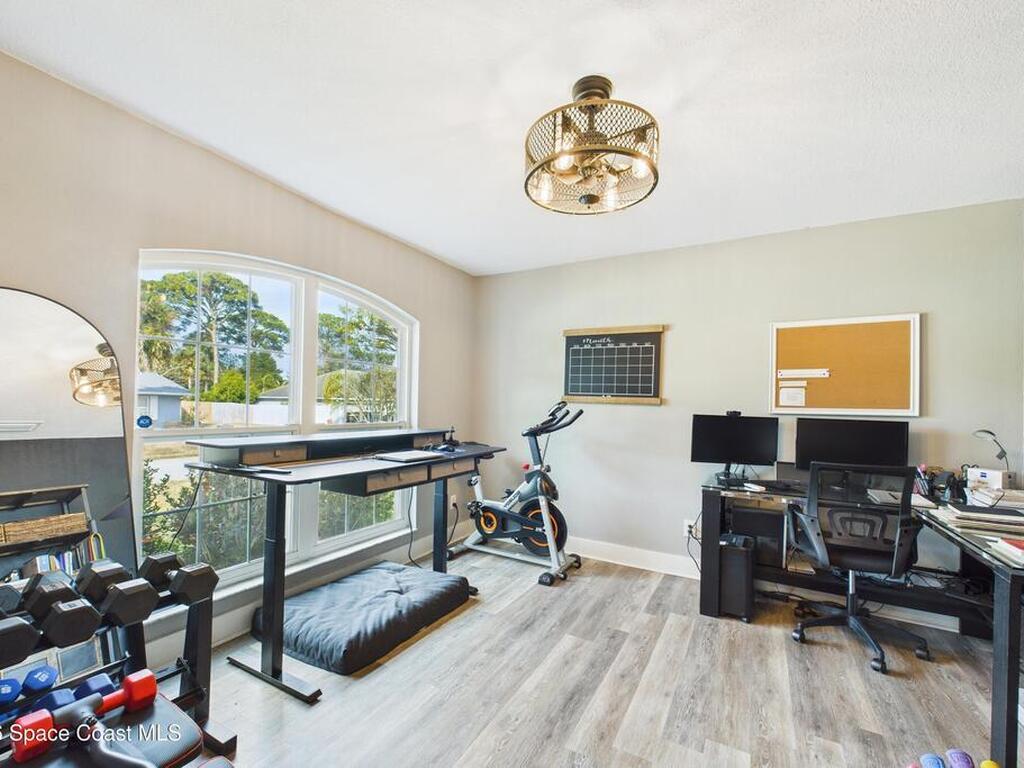 324 Brookedge Street, Palm Bay, FL 32907