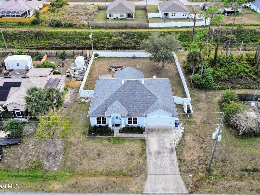 324 Brookedge Street, Palm Bay, FL 32907