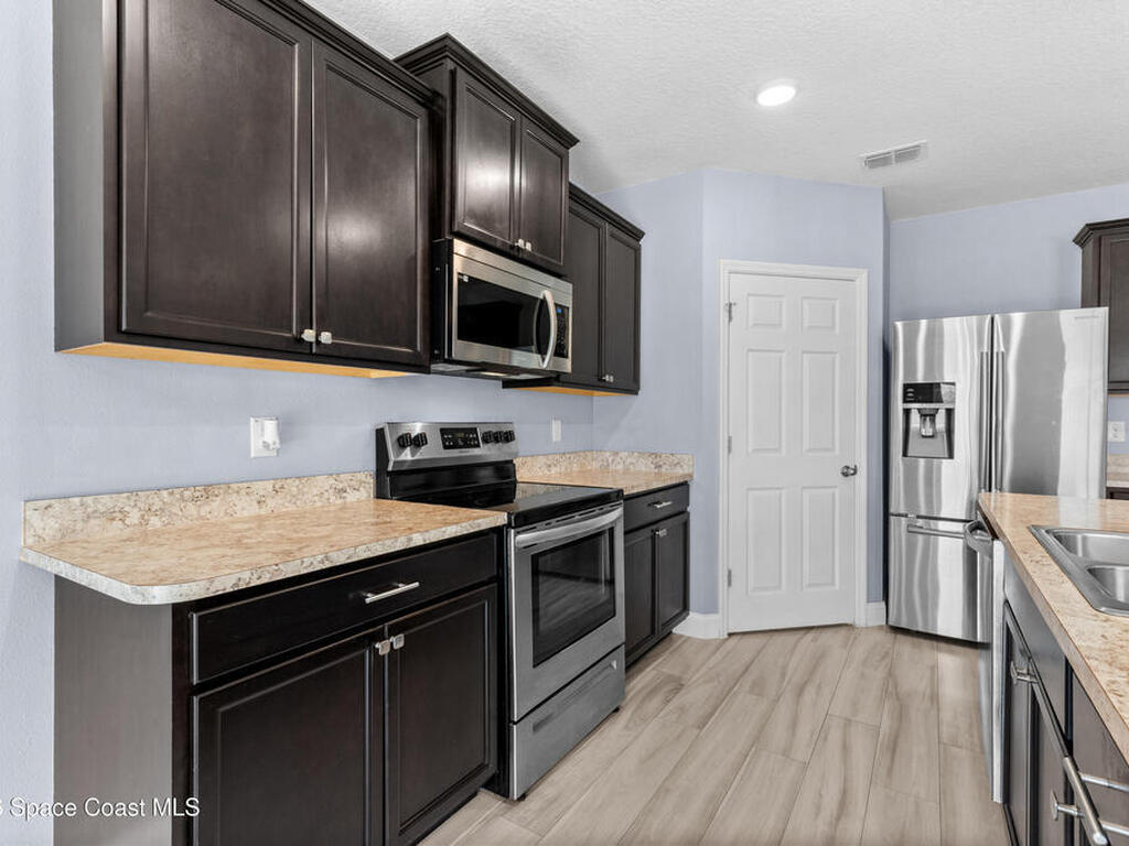 402 Moray Drive, Palm Bay, FL 32908