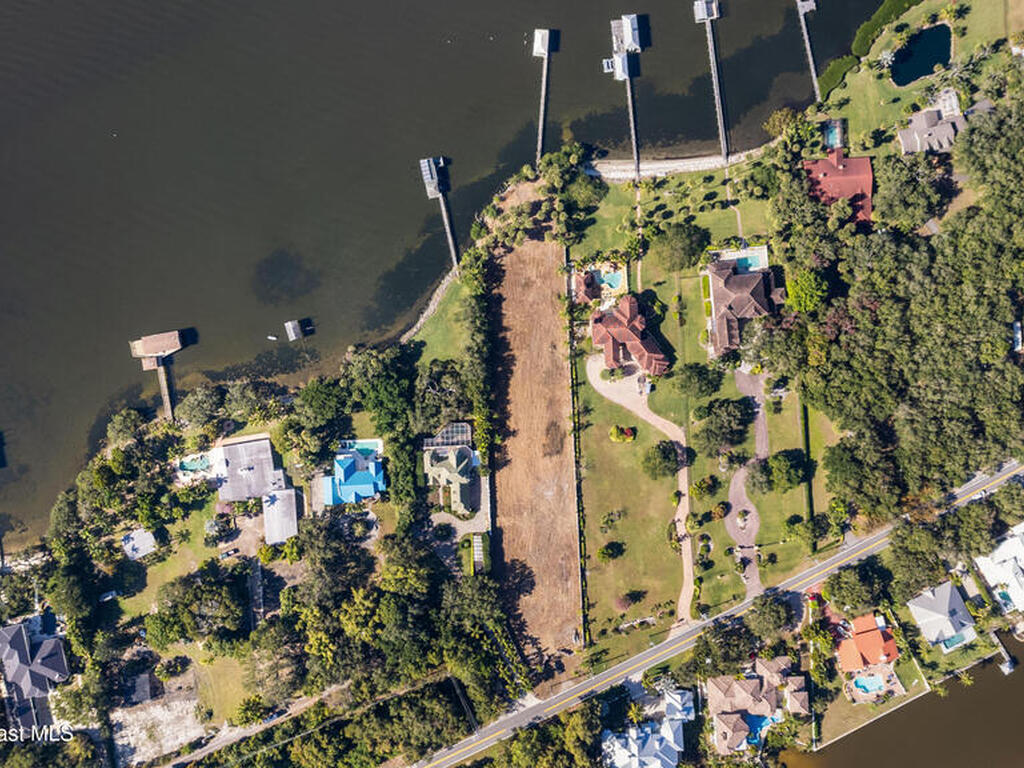 8181 S Tropical Trail, Merritt Island, FL 32952