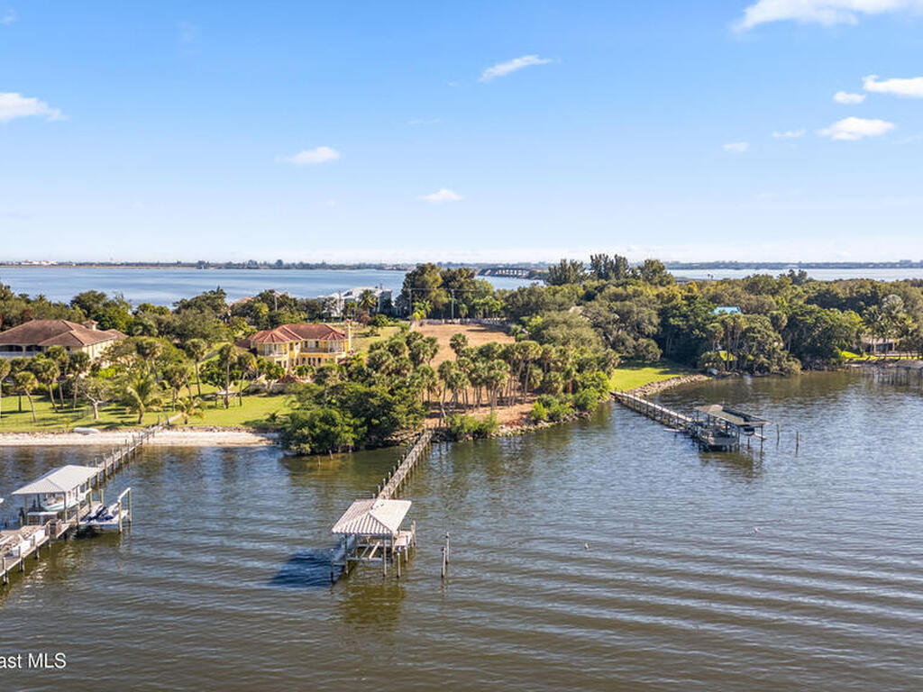 8181 S Tropical Trail, Merritt Island, FL 32952