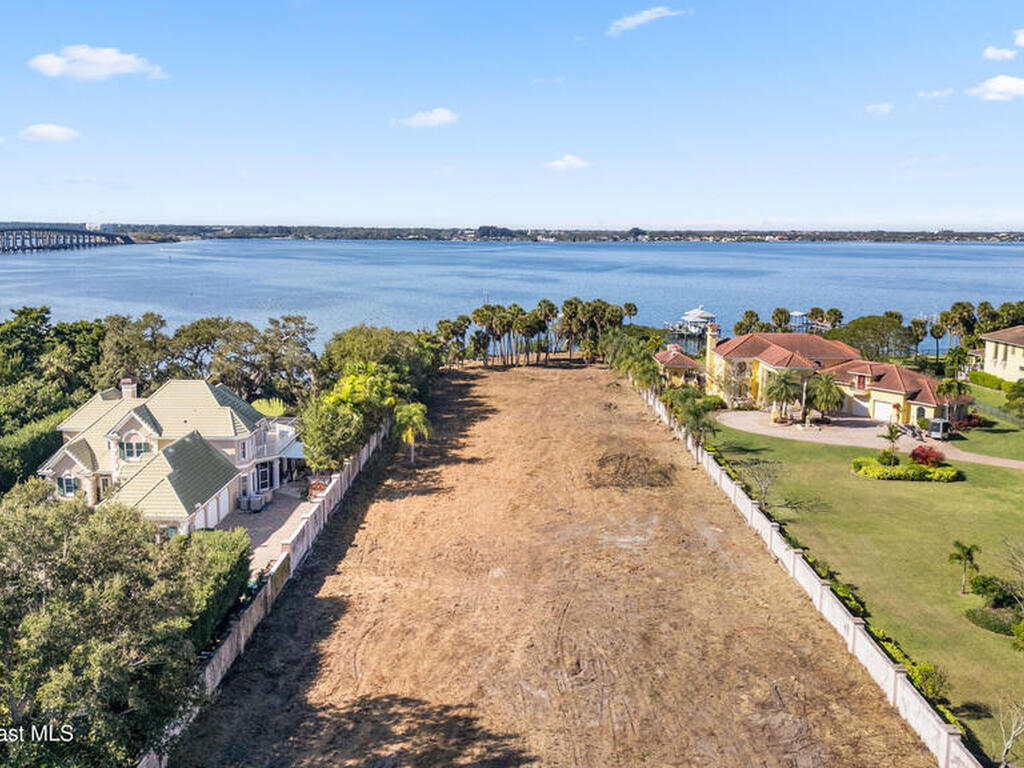 8181 S Tropical Trail, Merritt Island, FL 32952