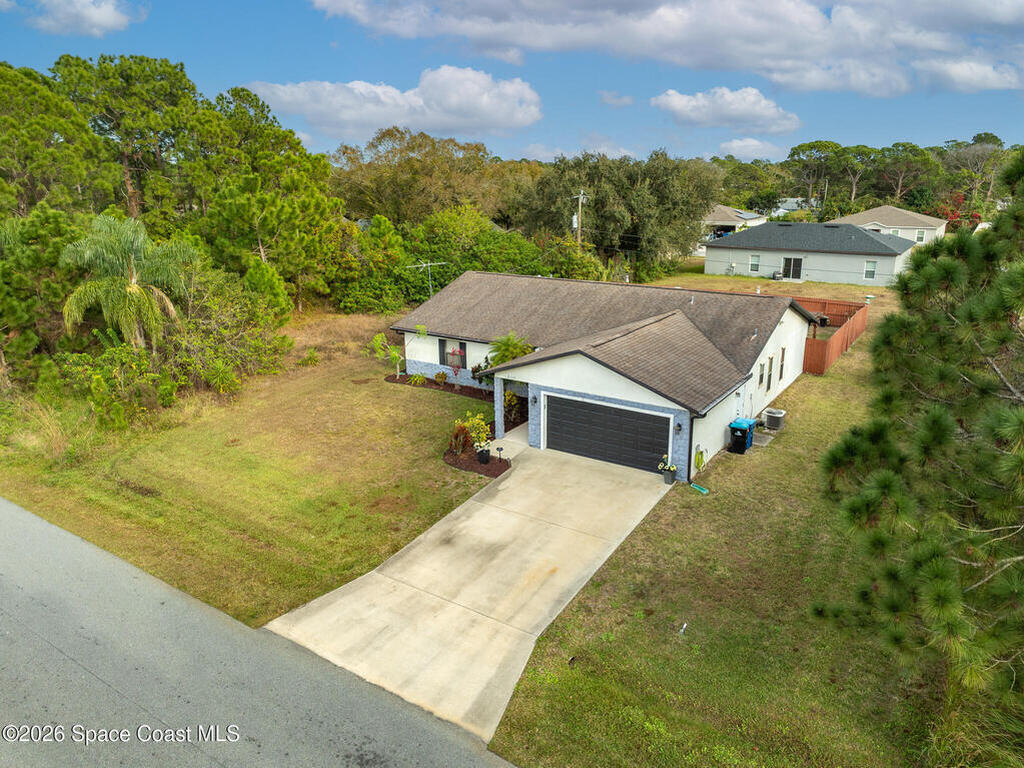 2115 Wagonwheel Avenue, Palm Bay, FL 32909