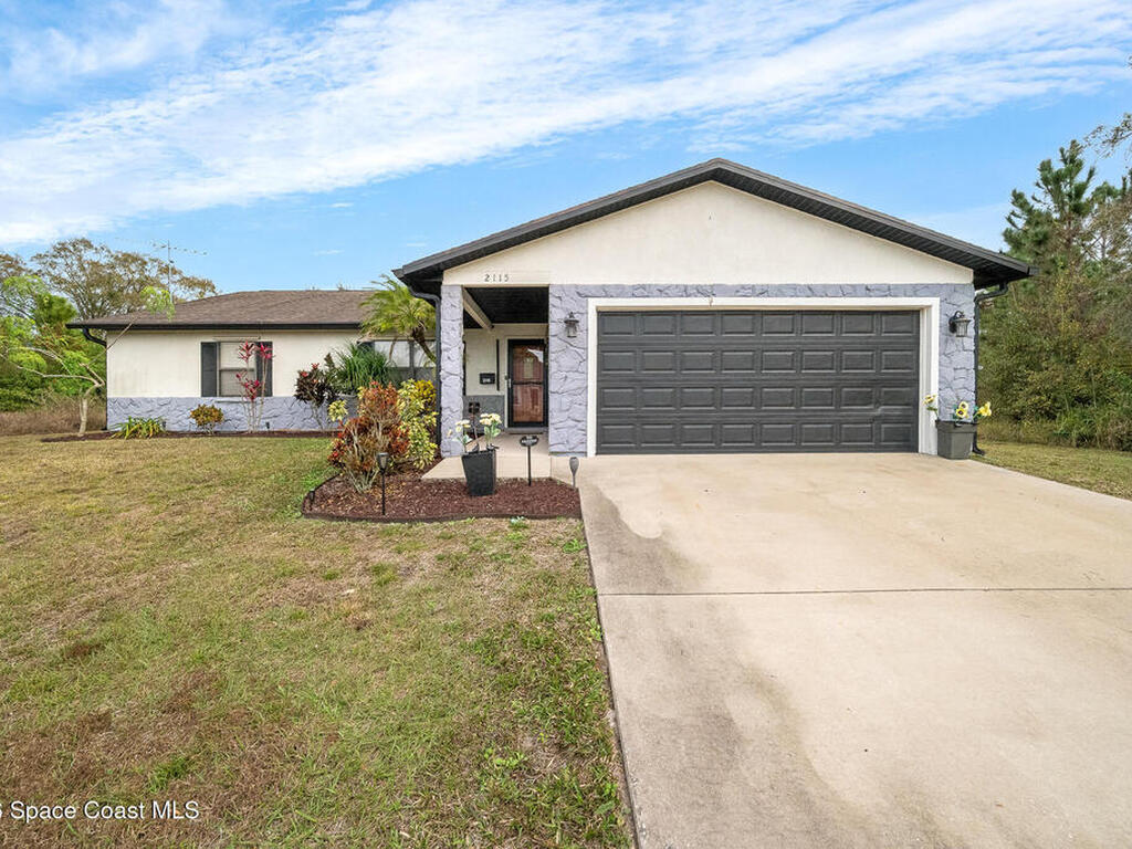 2115 Wagonwheel Avenue, Palm Bay, FL 32909