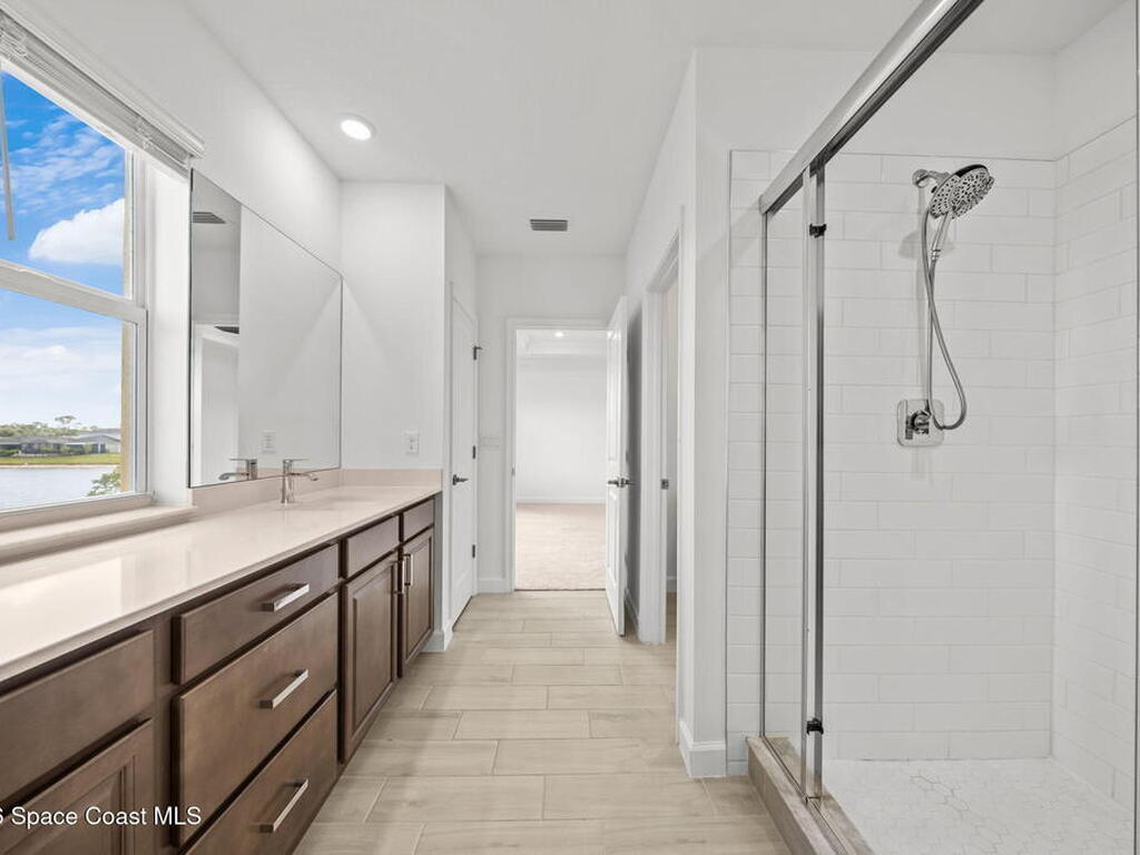 715 Veridian Circle, Palm Bay, FL 32907