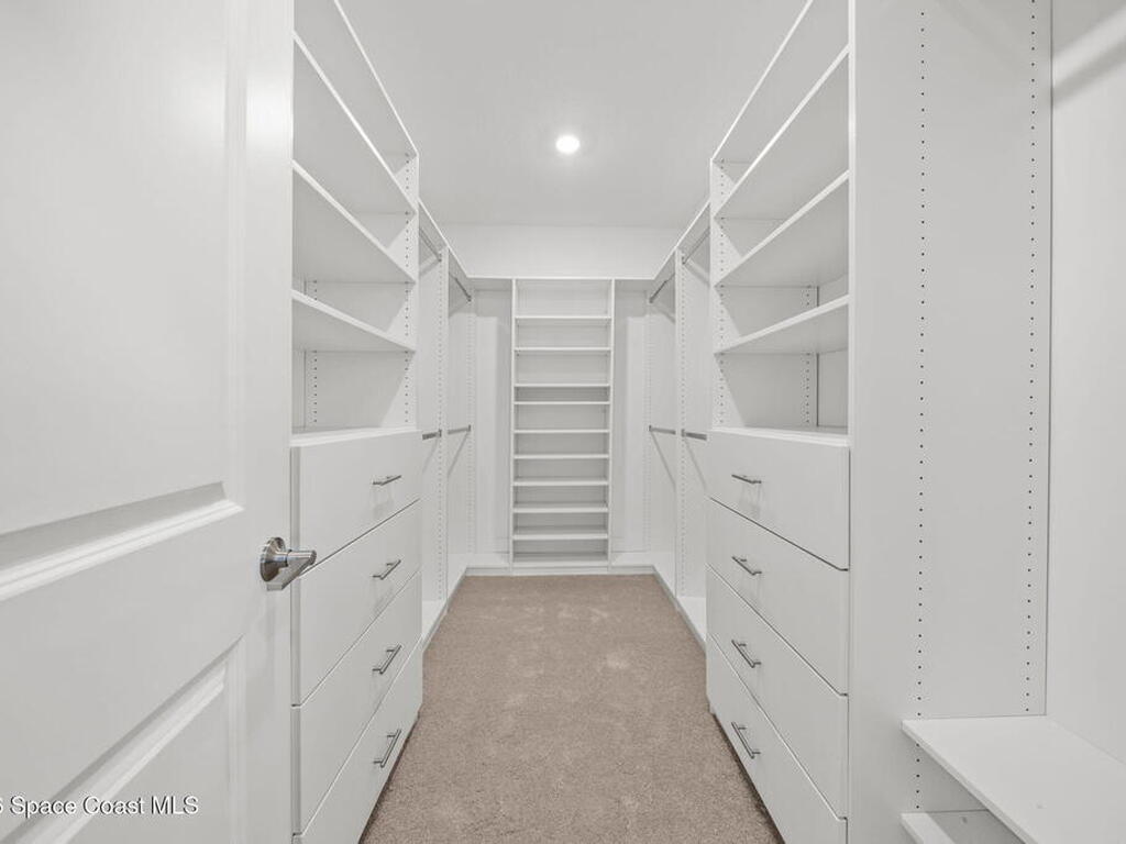 715 Veridian Circle, Palm Bay, FL 32907