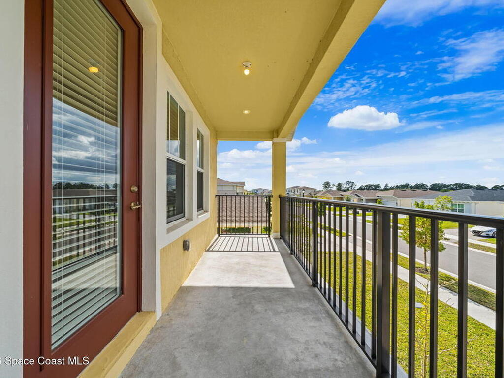 715 Veridian Circle, Palm Bay, FL 32907