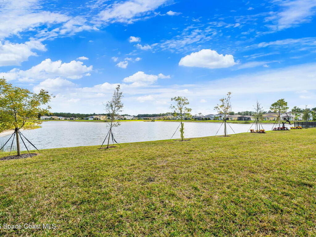 715 Veridian Circle, Palm Bay, FL 32907