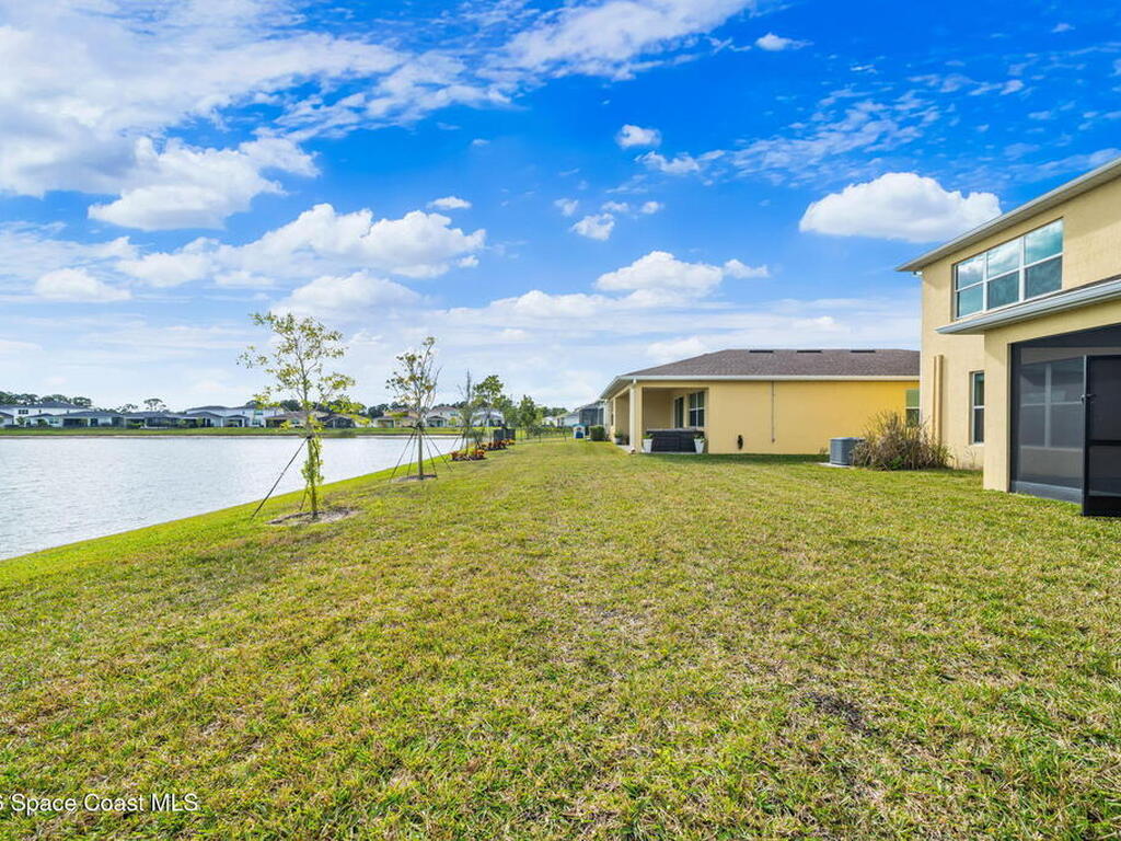 715 Veridian Circle, Palm Bay, FL 32907
