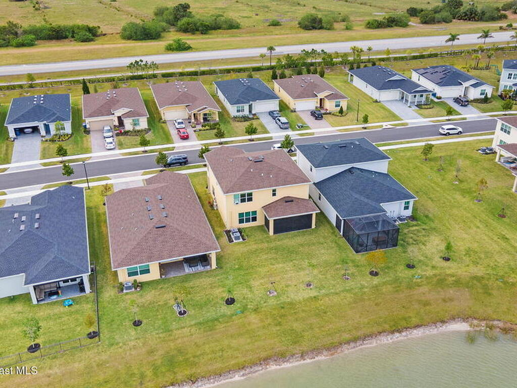 715 Veridian Circle, Palm Bay, FL 32907