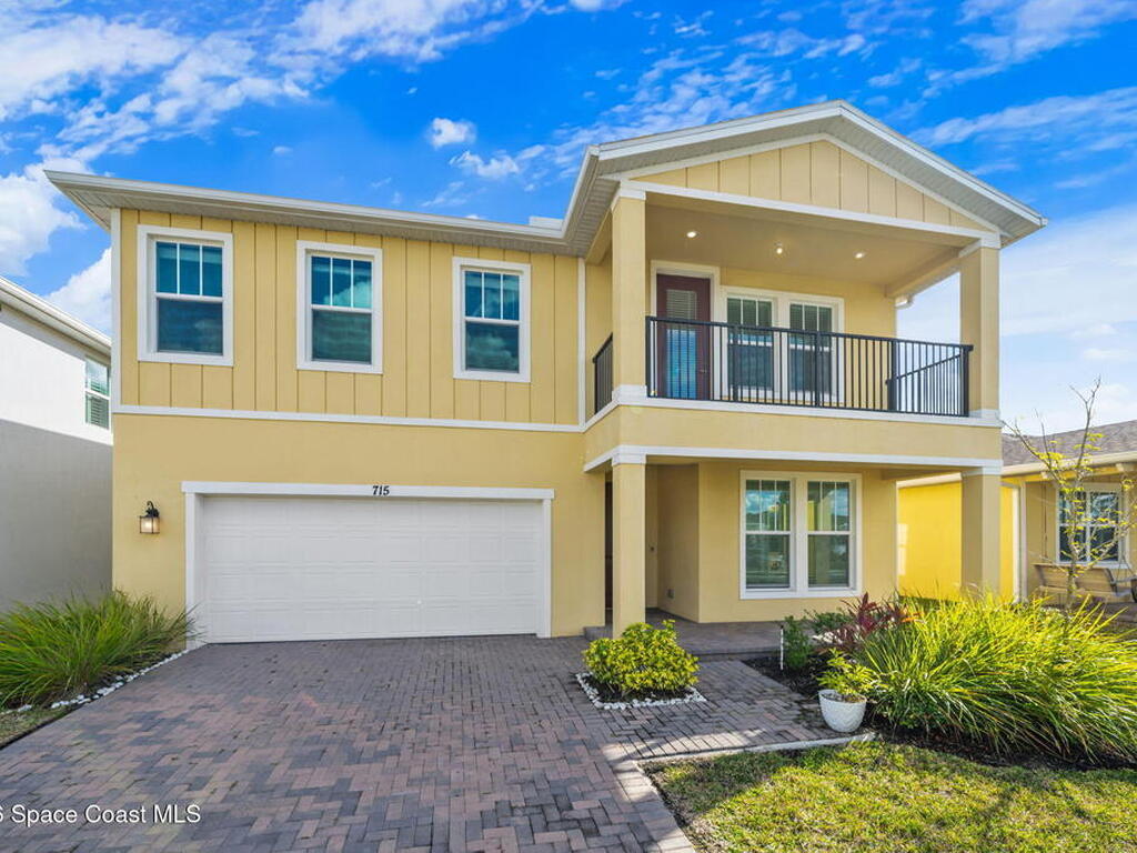 715 Veridian Circle, Palm Bay, FL 32907