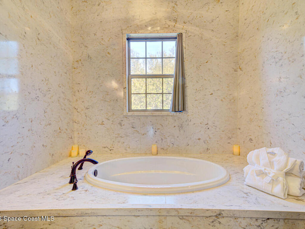 21608 Sullivan Ranch Boulevard, Mount Dora, FL 32757