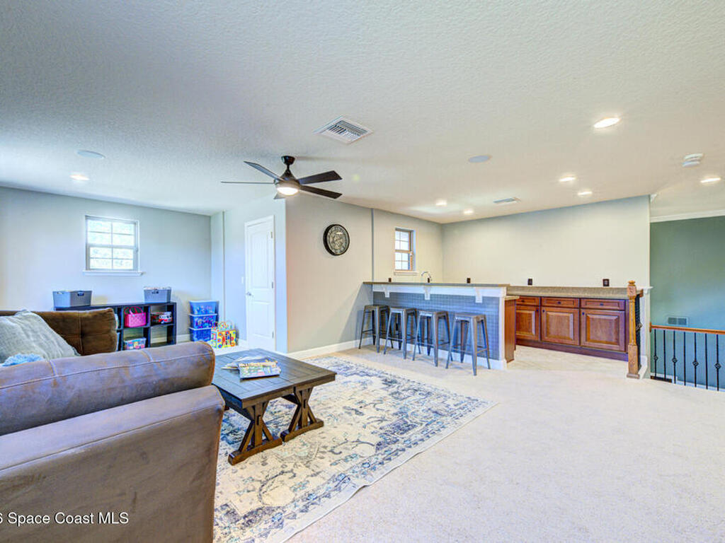 21608 Sullivan Ranch Boulevard, Mount Dora, FL 32757