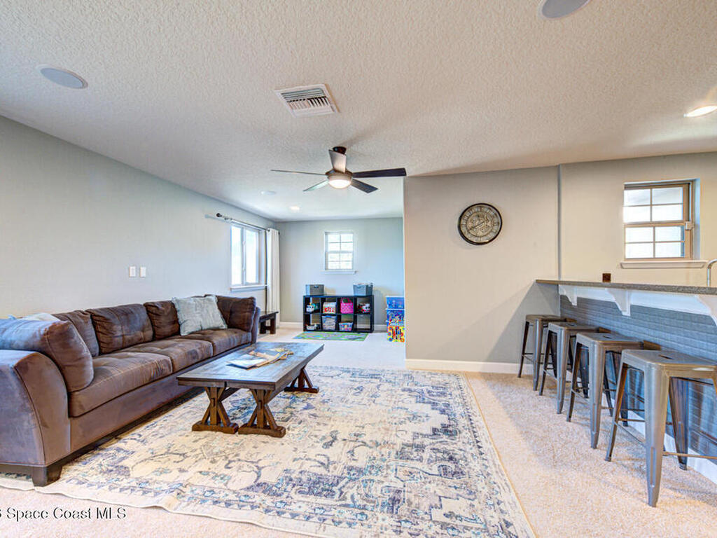 21608 Sullivan Ranch Boulevard, Mount Dora, FL 32757